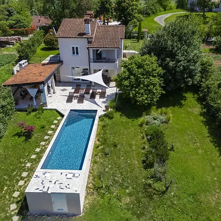 Klementini By Interhome