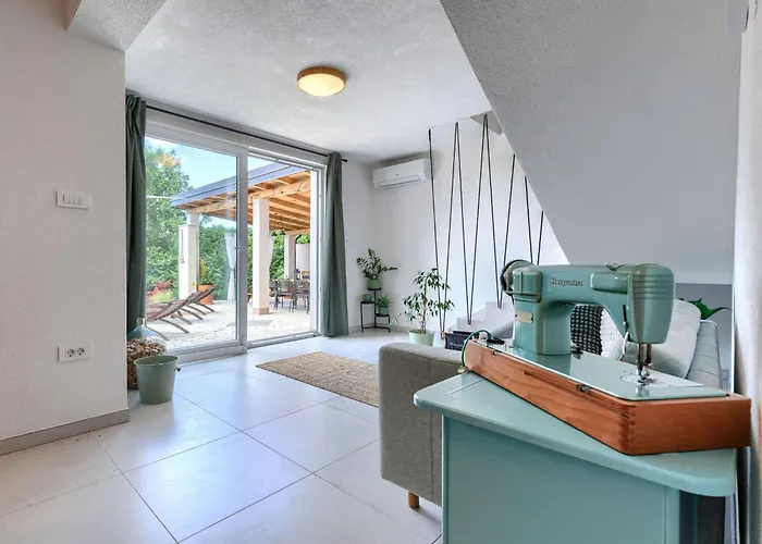 Klementini By Interhome