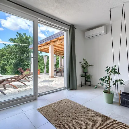 Casa Klementini By Interhome Дом отдыха Cerovlje