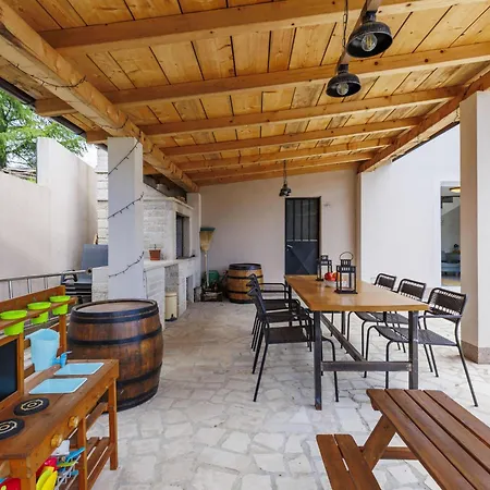 Casa Klementini By Interhome